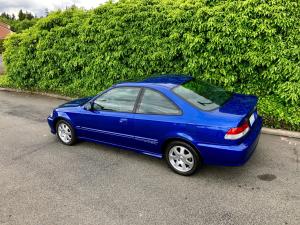 Honda Civic Si Coupe 2000 года  (NA)